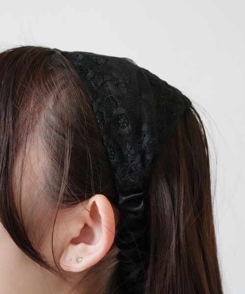 Port(ポート)の「【 Port / ポート 】 総レース 花柄 ヘアバンド(ヘアバンド・レディース・ブラック/ホワイト・FREE)」の5枚目の写真