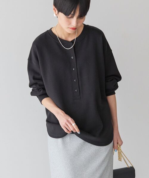 AMERICAN HOLIC（アメリカンホリック）の「ヘンリーネックラウンドミニ裏毛プルオーバー（スウェット・レディース・ホワイト系その他/ライトピンク/ブラック/チャコールグレー・M/L）」の20枚目の写真