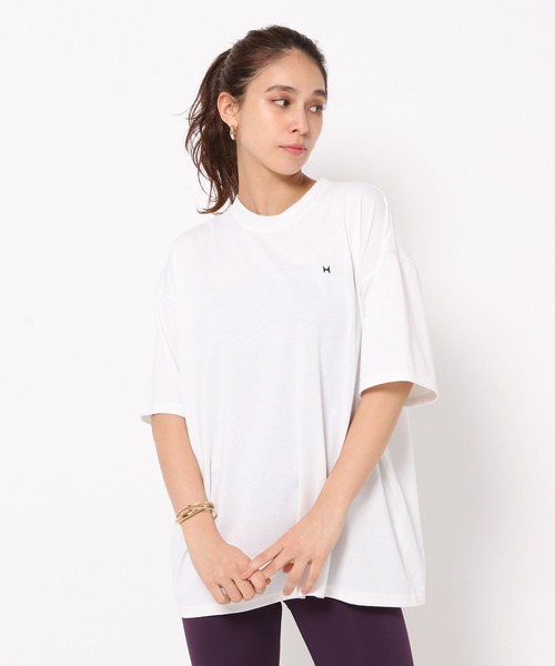 HEREIAM（ヘレイアム）の「【HEREIAM】速乾/ミラーロゴハーフスリーブTEE（Tシャツ/カットソー・レディース・ブラック/ホワイト/ライトグレー・LARGE/MEDIUM）」の9枚目の写真