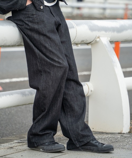 FCTY.（エフシーティーワイ）の「ストレートデニムパンツ（デニムパンツ・メンズ・ブラック/インディゴブルー/ブラウン・MEDIUM/LARGE）」の5枚目の写真