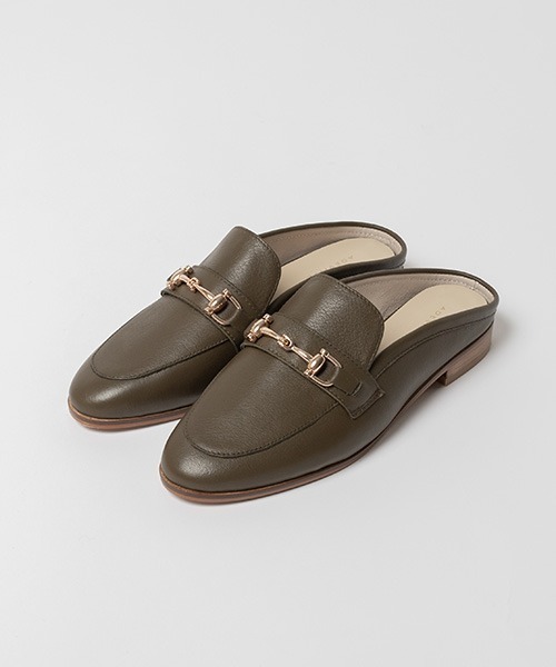 RANDA（ランダ）の「レザービットバックレスローファー（その他シューズ・レディース・カーキ/ブラック・S/M/LL/L）」の3枚目の写真