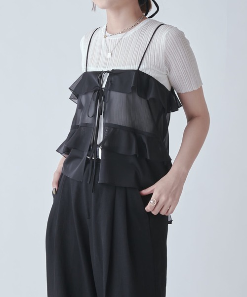 Lui's（ルイス）の「シフォンフリルキャミソール（キャミソール・レディース・ブラウン/ブラック・FREE）」の7枚目の写真