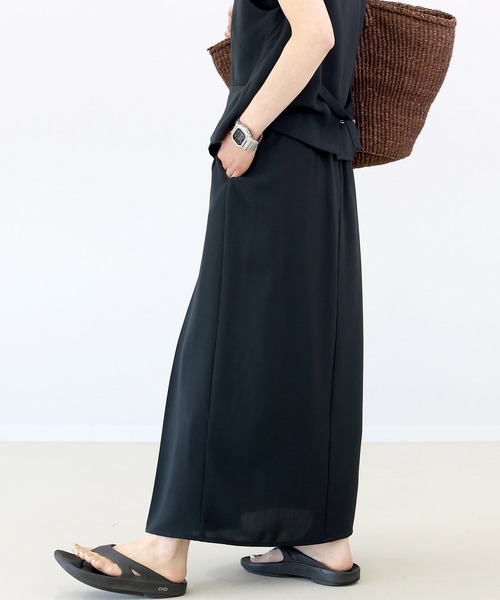 Aletta vita（アレッタビータ）の「杢調ツイルタックロングスカート（スカート・レディース・グレイッシュベージュ/ブラック/ダークブラウン・M/L）」の9枚目の写真