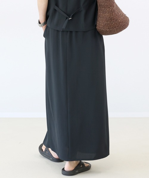 Aletta vita（アレッタビータ）の「杢調ツイルタックロングスカート（スカート・レディース・グレイッシュベージュ/ブラック/ダークブラウン・M/L）」の8枚目の写真