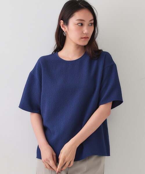 OPAQUE.CLIP（オペークドットクリップ）の「ストレッチジャカード2WAYリボントップス/セットアップ対応可【洗濯機洗い可】（シャツ/ブラウス・レディース・ブラック/ブルー系その他/オフホワイト・38/42/40）」の3枚目の写真