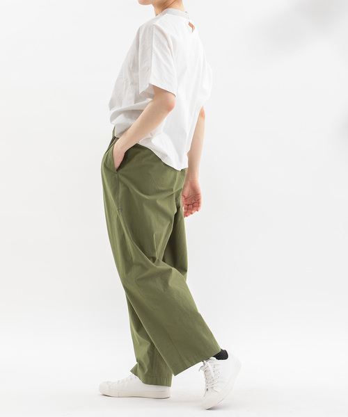 nop de nod(ノップドゥノッド)の「Pommeボリュームタックパンツ(その他パンツ・レディース・キャメル/ネイビー/カーキ・M)」の18枚目の写真