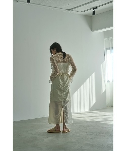 marjour（マージュール）の「EMBROIDERY LACE TOPS（シャツ/ブラウス・レディース・アイボリー・M）」の10枚目の写真