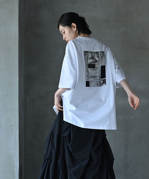 funda mine（ファンダマイン）の「【日本製】UNISEX フラグメントグリッドTシャツ（Tシャツ/カットソー・レディース・ブラック/ホワイト・FREE）」の4枚目の写真