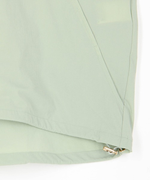 NICOLE white（ニコルホワイト）の「アノラック風スリーブレスプルオーバー（ベスト・レディース・ブラック/オフホワイト/ライトグリーン・FREE）」の17枚目の写真