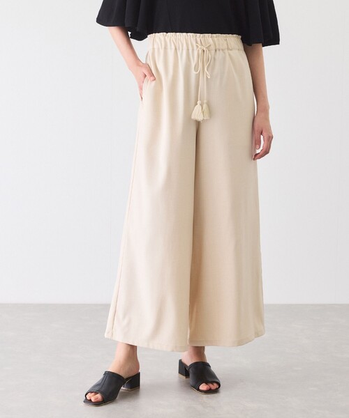 Jayro(ジャイロ)の「ウエストゴム装飾付き紐ワイドパンツ(その他パンツ・レディース・ベージュ/オフホワイト/ブラック/ブラック系その他・M)」の4枚目の写真