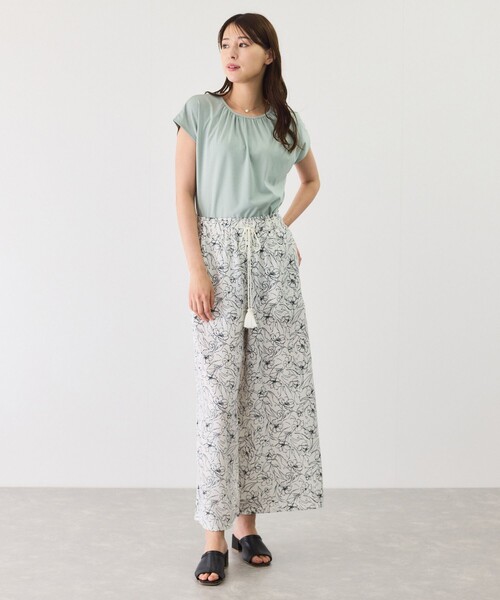 Jayro(ジャイロ)の「ウエストゴム装飾付き紐ワイドパンツ(その他パンツ・レディース・ベージュ/オフホワイト/ブラック/ブラック系その他・M)」の12枚目の写真