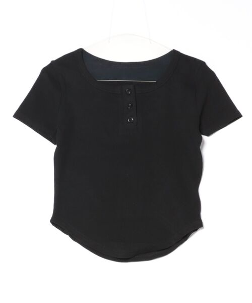unnu(ユヌ)の「ヘンリーネックリブTシャツ(Tシャツ/カットソー・レディース・グレー/ブラック/ホワイト/ライトイエロー・F)」の20枚目の写真
