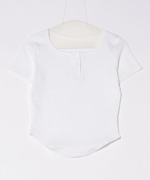unnu(ユヌ)の「ヘンリーネックリブTシャツ(Tシャツ/カットソー・レディース・グレー/ブラック/ホワイト/ライトイエロー・F)」の22枚目の写真
