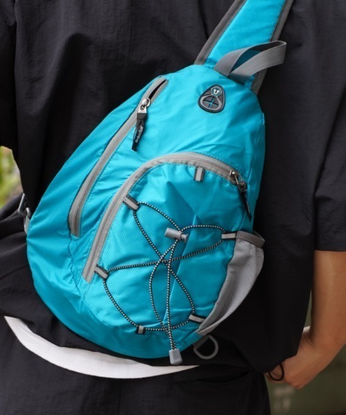 BROKEN BASE(ブロークンベース)の「撥水ナイロンワンショルダーバッグ(ショルダーバッグ・メンズ・ネイビー/オレンジ/ブラック/カーキ/ブルー・フリー)」の1枚目の写真