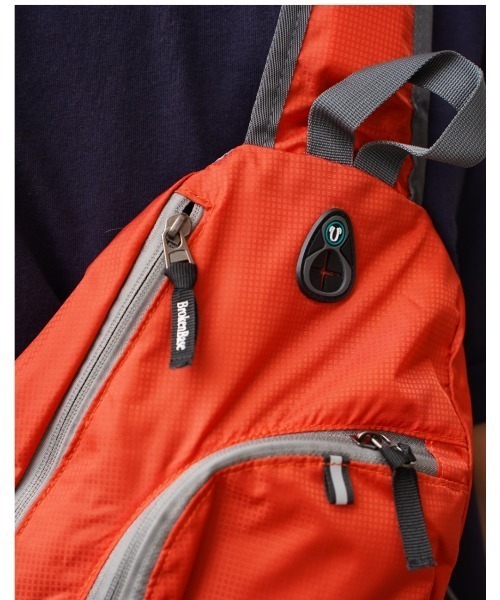 BROKEN BASE(ブロークンベース)の「撥水ナイロンワンショルダーバッグ(ショルダーバッグ・メンズ・ネイビー/オレンジ/ブラック/カーキ/ブルー・フリー)」の20枚目の写真