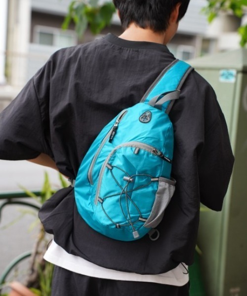 BROKEN BASE(ブロークンベース)の「撥水ナイロンワンショルダーバッグ(ショルダーバッグ・メンズ・ネイビー/オレンジ/ブラック/カーキ/ブルー・フリー)」の22枚目の写真