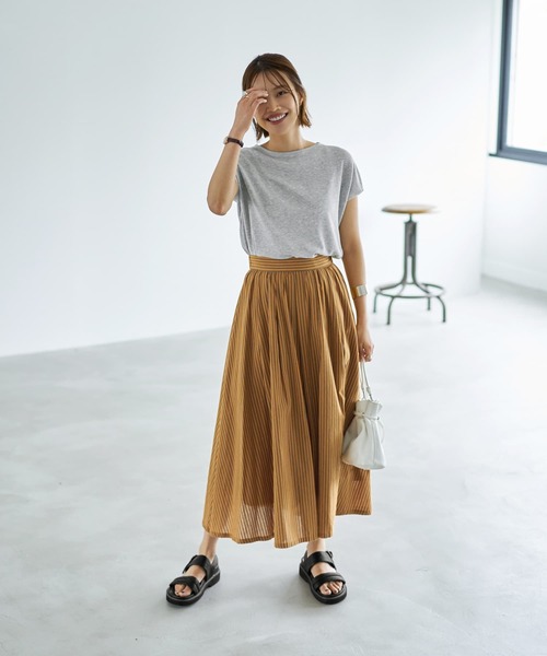 STYLE DELI(スタイルデリ)の「Tシャツみたいな微シアー麻調ニットトップス(ニット/セーター・レディース・グレー/ベージュ/ホワイト・FREE)」の9枚目の写真