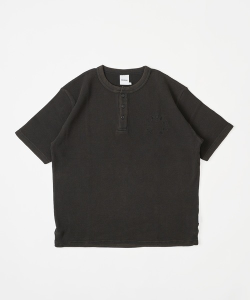 ワールドクラスサーマルTシャツ セール】(What it isNt)ART BY MARKGONZALES/ワット イット