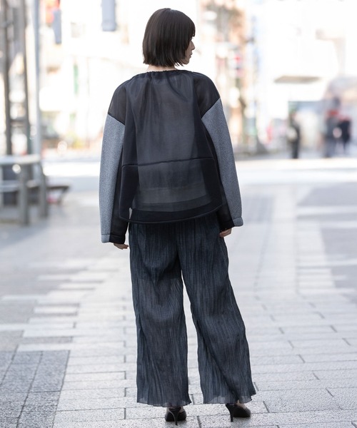 Munich(ミューニック)の「ワッシャープリーツシアーデニムワイドパンツ(その他パンツ・レディース・ブラック/ネイビー・S)」の9枚目の写真