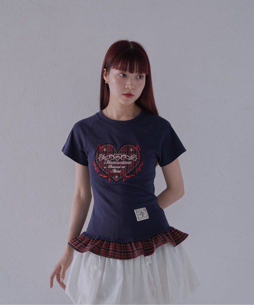 Uenui（ウニュイ）の「【 cunii 】 チェックハートフリルTシャツ（Tシャツ/カットソー・レディース・ネイビー/グレー・FREE）」の5枚目の写真