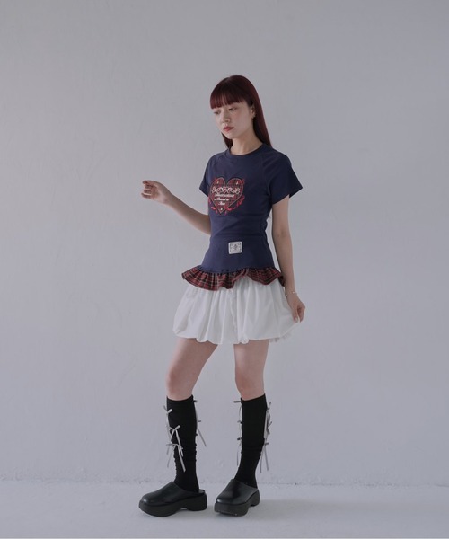 Uenui（ウニュイ）の「【 cunii 】 チェックハートフリルTシャツ（Tシャツ/カットソー・レディース・ネイビー/グレー・FREE）」の8枚目の写真