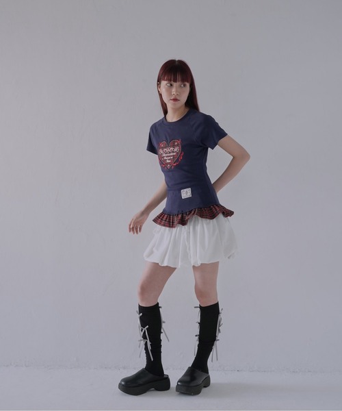 Uenui（ウニュイ）の「【 cunii 】 チェックハートフリルTシャツ（Tシャツ/カットソー・レディース・ネイビー/グレー・FREE）」の11枚目の写真