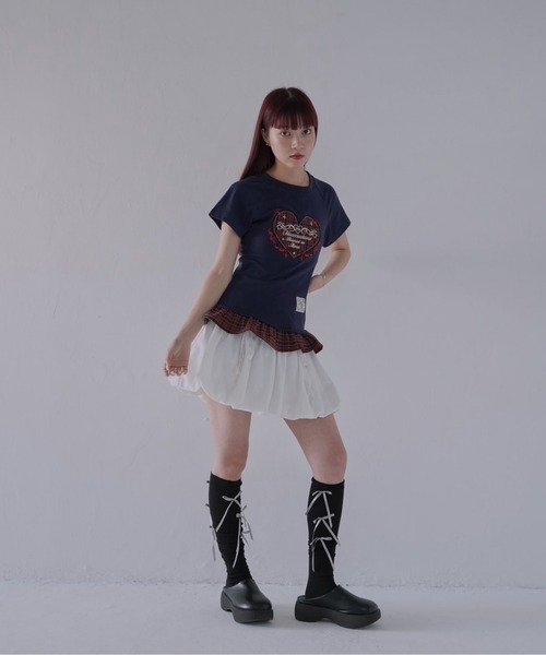 Uenui（ウニュイ）の「【 cunii 】 チェックハートフリルTシャツ（Tシャツ/カットソー・レディース・ネイビー/グレー・FREE）」の22枚目の写真