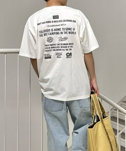 CAMP7(キャンプセブン)の「【店頭で人気】【CAMP7】【ONE OCEAN】(吸水速乾/UPF50+)バックロゴプリントTシャツ / UVカット(Tシャツ/カットソー・メンズ・ホワイト/ベージュ/ブラック・L/XL/M)」の2枚目の写真