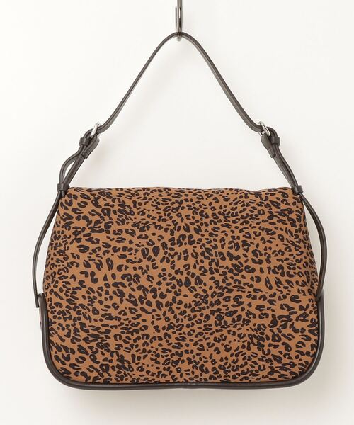 ADD CULUMN(アドカラム)の「(ADD CULUMN)ROLLA M LEOPARD(ショルダーバッグ・レディース・ブラウン・ONE SIZE)」の5枚目の写真