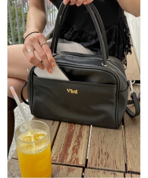 Vini(ヴィニ)の「【Vini】ミニ ボストン トート バッグ(トートバッグ・レディース・シルバー/オフホワイト/ブラック・FREE)」の1枚目の写真