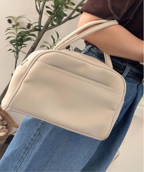 Vini(ヴィニ)の「【Vini】ミニ ボストン トート バッグ(トートバッグ・レディース・シルバー/オフホワイト/ブラック・FREE)」の6枚目の写真