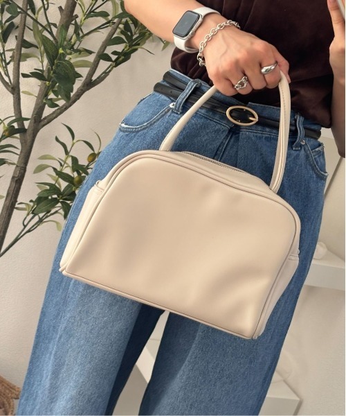 Vini(ヴィニ)の「【Vini】ミニ ボストン トート バッグ(トートバッグ・レディース・シルバー/オフホワイト/ブラック・FREE)」の7枚目の写真