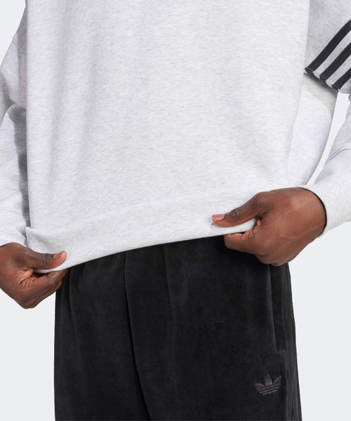 adidas(アディダス)の「Neuclassics 長袖オーバーサイズ クルーネック / アディダスオリジナルス adidas Originals(スウェット・メンズ・グレー/ブラック・X-SMALL/X-LARGE/SMALL/MEDIUM/LARGE/3XL/XX-LARGE)」の9枚目の写真