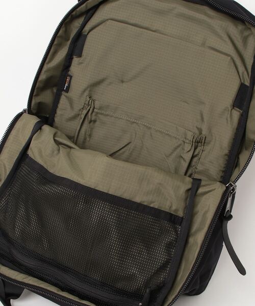 GREGORY(グレゴリー)の「GREGORY COVERT SOLID DAY V4 グレゴリー カバートソリッドデイ バックパック(バックパック/リュック・メンズ・ブラック・FREE)」の17枚目の写真