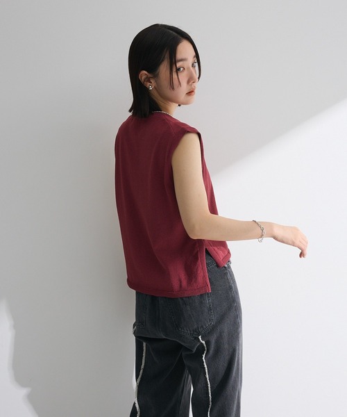 Petit fleur（プチフルール）の「・Petit Fleur ノースリリネンライクニット（タンクトップ・レディース・ライトベージュ/カーキ/ボルドー/チャコールグレー・FREE）」の11枚目の写真