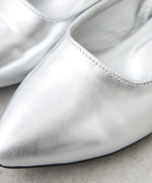 CIAOPANIC TYPY(チャオパニックティピー)の「【S~XL展開】アソート素材フラットミュール(パンプス・レディース・シルバー/カーキ/ブラック/ブラウン・SMALL/MEDIUM/LARGE/X-LARGE)」の16枚目の写真