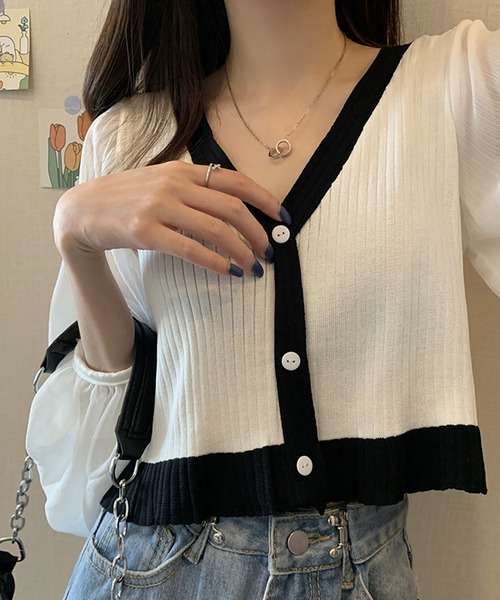 Asterellivi(アステレリビ)の「シフォン袖ニットカーディガン(シャツ/ブラウス・レディース・ベージュ/ホワイト/ブラック・FREE)」の4枚目の写真