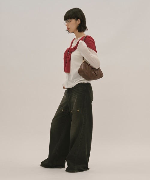 loin nuit(ロワンニュイ)の「sheer color scheme cardigan / シアーカラースキームカーディガン(カーディガン/ボレロ・レディース・レッド/ネイビー/グレー・FREE)」の9枚目の写真
