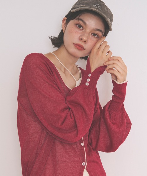 loin nuit(ロワンニュイ)の「sheer color scheme cardigan / シアーカラースキームカーディガン(カーディガン/ボレロ・レディース・レッド/ネイビー/グレー・FREE)」の19枚目の写真