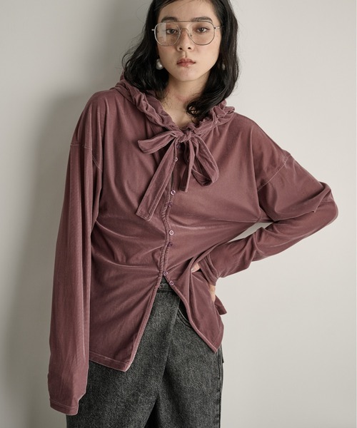 THE YOn（ザヨン）の「ベロアフーディーカーディガン（Tシャツ/カットソー・レディース・ピンク/キャメル/オートミール/ダークブラウン・FREE）」の4枚目の写真