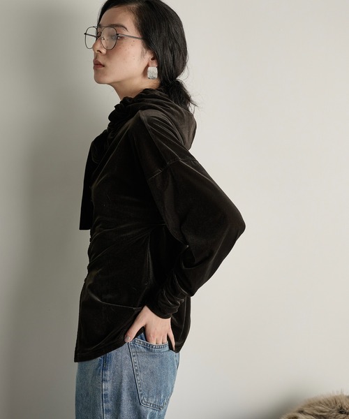 THE YOn（ザヨン）の「ベロアフーディーカーディガン（Tシャツ/カットソー・レディース・ピンク/キャメル/オートミール/ダークブラウン・FREE）」の19枚目の写真
