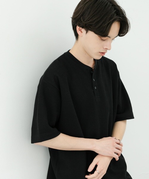 SENSE OF PLACE by URBAN RESEARCH（センスオブプレイスバイアーバンリサーチ）の「ヘンリーネックカノコプルオーバー（Tシャツ/カットソー・メンズ・ブラック/ホワイト/グレー・MEDIUM/LARGE）」の2枚目の写真