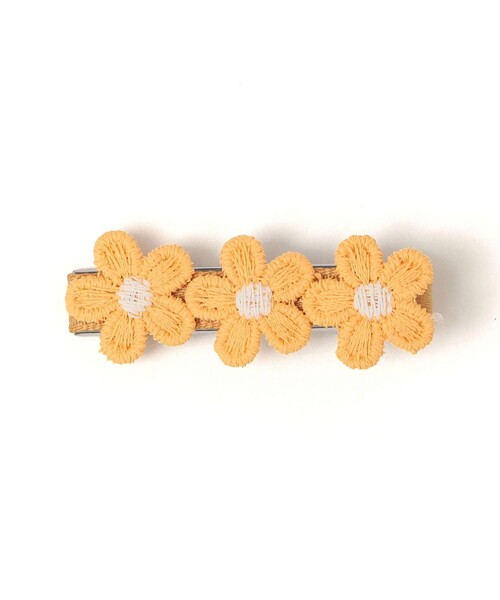 SHIPS（シップス）の「SHIPS KIDS: フラワー ヘアピン（ヘアピン・キッズ・ブラウン系その他/イエロー系その他/オレンジ系その他/ホワイト系その他・ONE SIZE）」の3枚目の写真