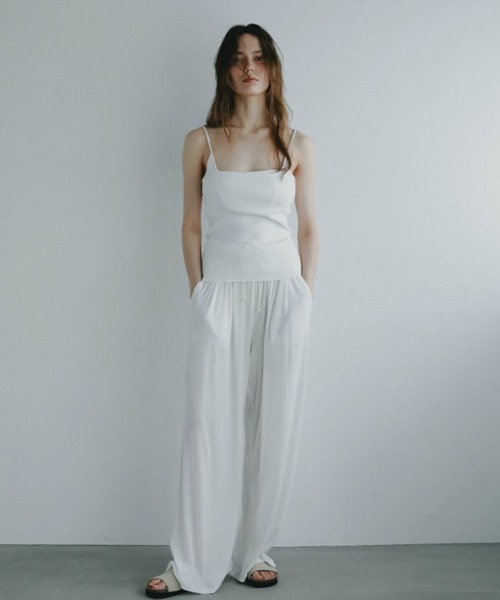 ETRE TOKYO（エトレトウキョウ）の「バンドゥセットニットキャミソール（キャミソール・レディース・ホワイト/レッド/ブラック・FREE）」の10枚目の写真