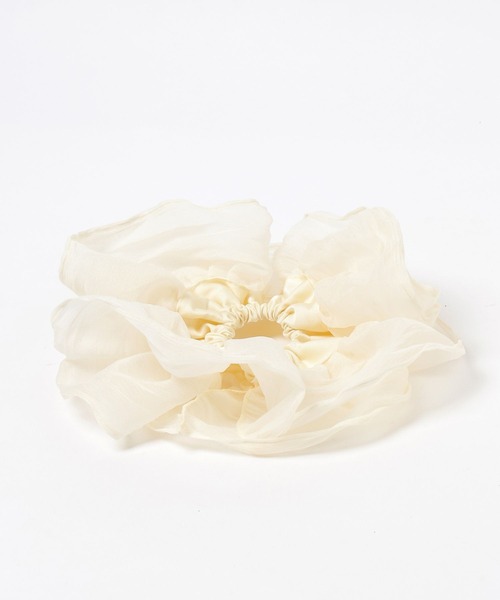 mysty woman(ミスティウーマン)の「【WEB限定】エアリーフリルシュシュ 589618(シュシュ・レディース・アイボリー・FREE)」の3枚目の写真