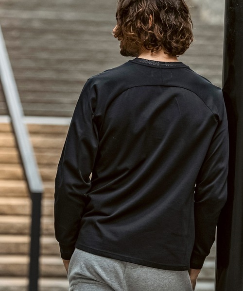 1PIU1UGUALE3  RELAX （ウノピゥウノウグァーレトレ リラックス）の「1PIU1UGUALE3 RELAX(ウノピゥウノウグァーレトレ リラックス)ネックライン ダブルロゴ スマートシルエット シルケット生地 長袖Tシャツ ロングTシャツ（Tシャツ/カットソー・メンズ・カーキ/ブラック/ホワイト・XXL/S/M/L/XL）」の13枚目の写真