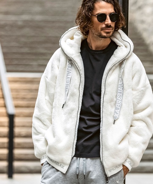 1PIU1UGUALE3  RELAX （ウノピゥウノウグァーレトレ リラックス）の「1PIU1UGUALE3 RELAX(ウノピゥウノウグァーレトレ リラックス)ネックライン ダブルロゴ スマートシルエット シルケット生地 長袖Tシャツ ロングTシャツ（Tシャツ/カットソー・メンズ・カーキ/ブラック/ホワイト・XXL/S/M/L/XL）」の17枚目の写真