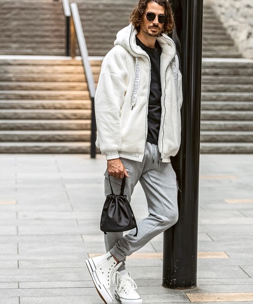 1PIU1UGUALE3  RELAX （ウノピゥウノウグァーレトレ リラックス）の「1PIU1UGUALE3 RELAX(ウノピゥウノウグァーレトレ リラックス)ネックライン ダブルロゴ スマートシルエット シルケット生地 長袖Tシャツ ロングTシャツ（Tシャツ/カットソー・メンズ・カーキ/ブラック/ホワイト・XXL/S/M/L/XL）」の18枚目の写真