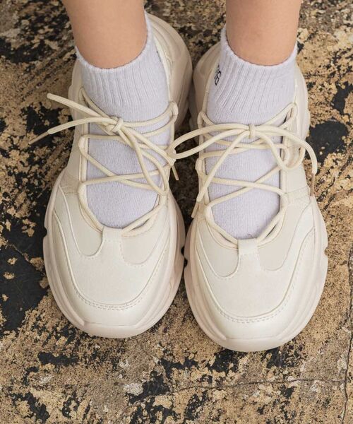 RETRO GIRL(レトロガール)の「バレエスニーカー(その他シューズ・レディース・シルバー/オフホワイト/ブラック・LARGE/MEDIUM)」の12枚目の写真