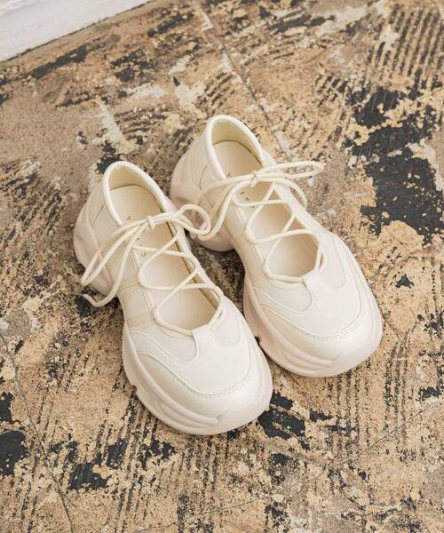 RETRO GIRL(レトロガール)の「バレエスニーカー(その他シューズ・レディース・シルバー/オフホワイト/ブラック・LARGE/MEDIUM)」の14枚目の写真